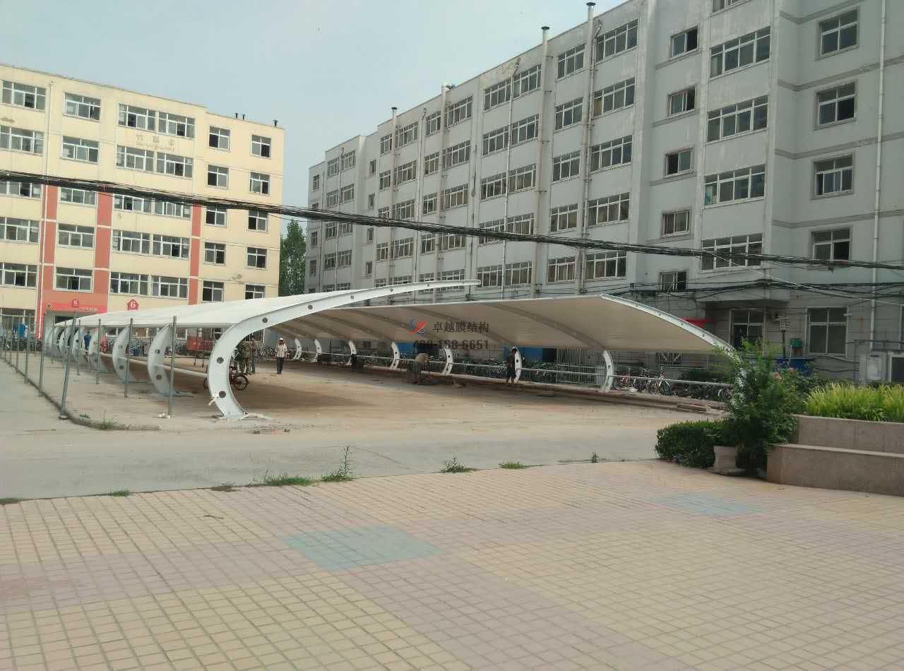呼倫貝爾膜結(jié)構(gòu)車棚【呼倫貝爾城市建設投資（集團）有限責任公司等】設計施工案例