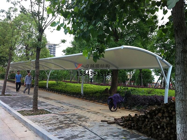 膜結(jié)構(gòu)雨棚遮陽棚效果怎么樣？